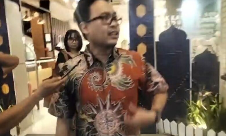 Keterangan foto: dr. GRD. Sumber: Istomewa