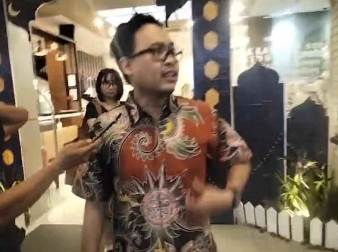 Keterangan foto: dr. GRD. Sumber: Istomewa