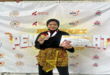 Atlet UKM Silat Pagar Nusa Universitas Sunan Gresik Arini Dina Sofia. Sumber: UKM Pagar Nusa USG.