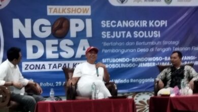 Mas Rio Dorong Gagasan Efisiensi Fiskal hingga Role Model Penguatan Sinergi Pembangunan Daerah Bupati Situbondo, Mas Rio dalam forum Ngopi Desa, Sumber: Istimewa