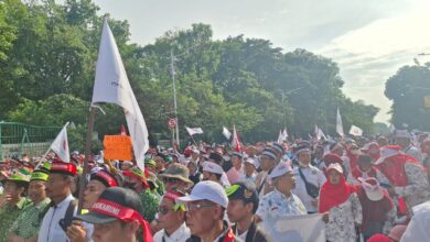 Disepakati di LP Ma’arif NU Cilacap, Guru Madrasah Siap Serbu DPR pada 20 Mei Disepakati di LP Ma’arif NU Cilacap, Guru Madrasah Siap Serbu DPR pada 20 Mei