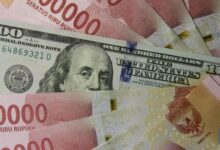 Rupiah Melemah, Daerah Terguncang: Tantangan Globalisasi terhadap Tata Kelola Urusan Publik Daerah di Indonesia