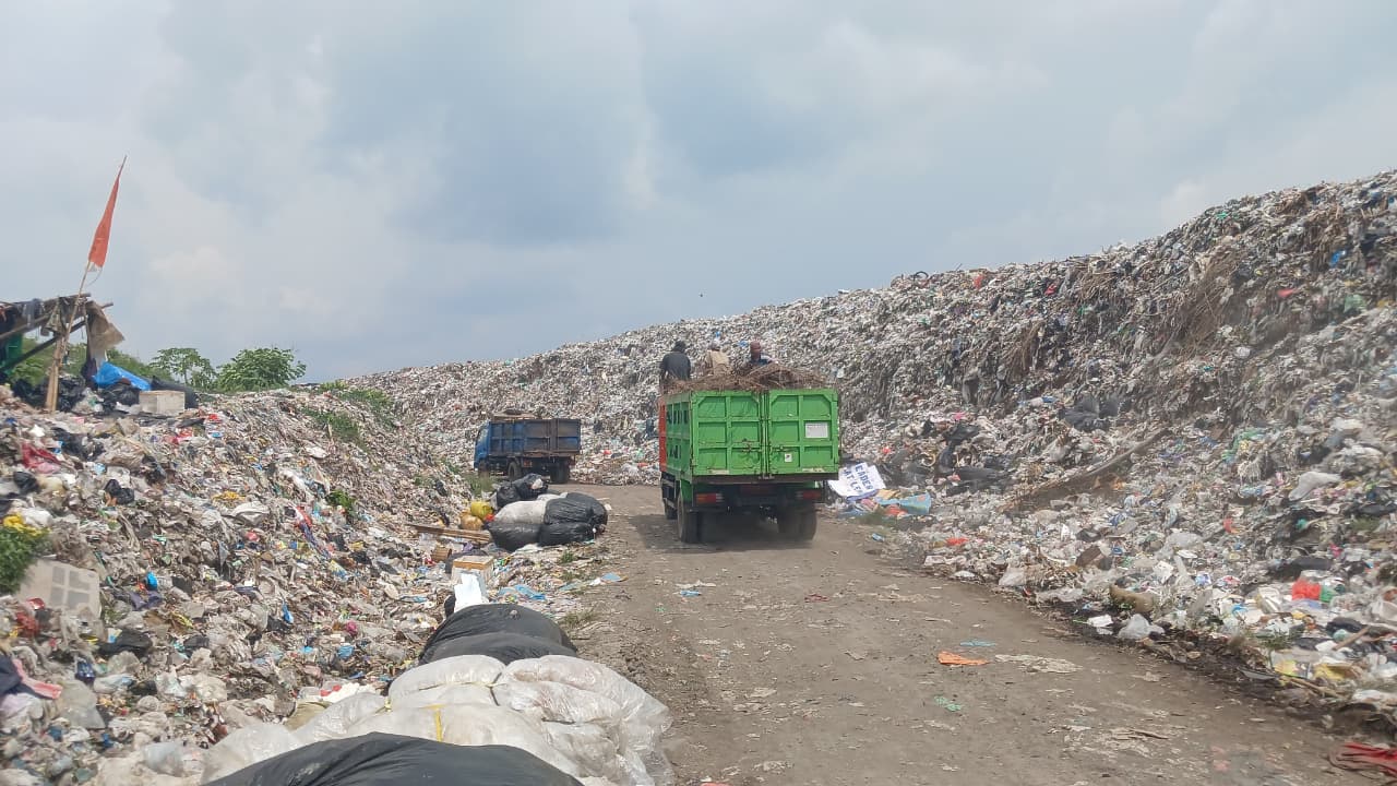 Jember dan Krisis Sampah: Saatnya Tata Kelola Berbenah Jember dan Krisis Sampah: Saatnya Tata Kelola Berbenah