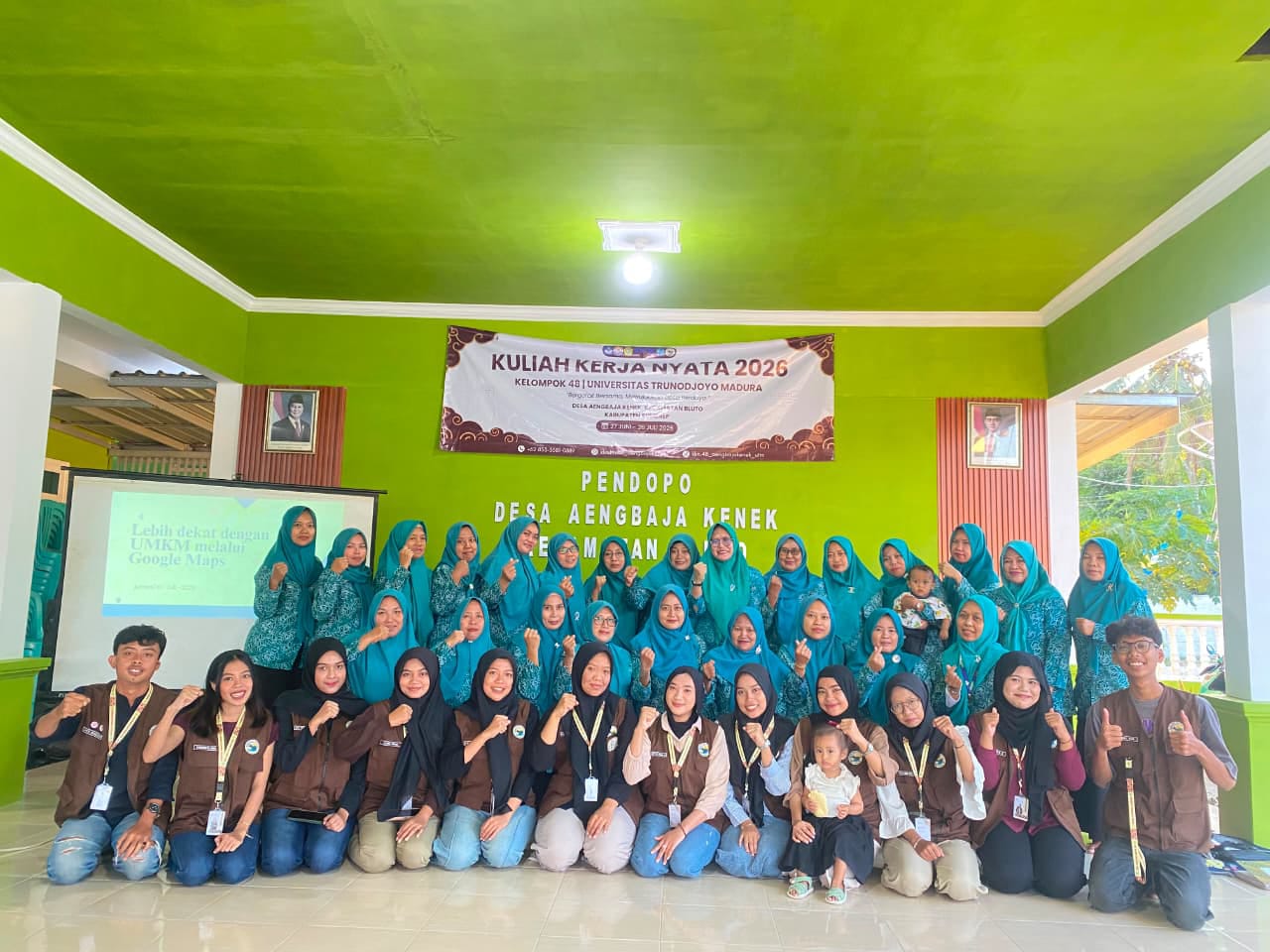 Mahasiswa KKN 48 UTM Dampingi PKK Desa Aengbaja Kenek dalam Digitalisasi UMKM melalui Pembuatan Google Maps Mahasiswa KKN 48 UTM Dampingi PKK Desa Aengbaja Kenek dalam Digitalisasi UMKM melalui Pembuatan Google Maps