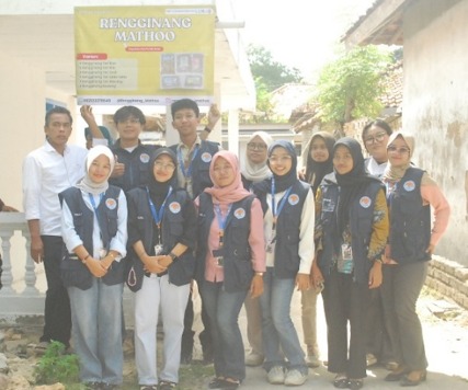 Mahasiswa KKN Kelompok 36 UTM Dorong Digitalisasi UMKM Desa Kapedi Melalui Penguatan Branding dan Administrasi Usaha