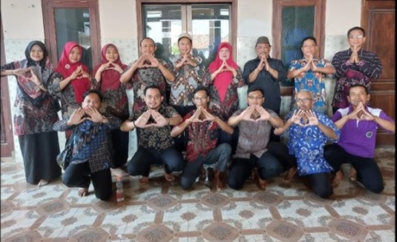 BINAR MUDA Perkuat Tata Kelola Arsip Pemerintahan Desa di Kabupaten Lamongan BINAR MUDA Perkuat Tata Kelola Arsip Pemerintahan Desa di Kabupaten Lamongan