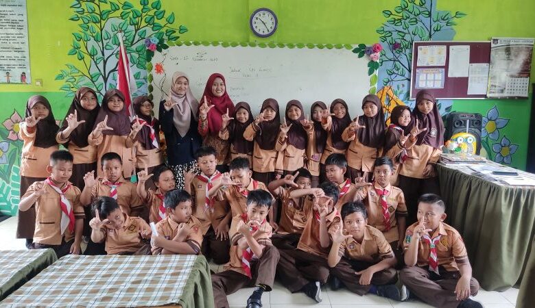 Dari Gambar ke Animasi, SDN 4 Made Lamongan Kenalkan Seni Digital Lewat BARBEL SI META CERDIG